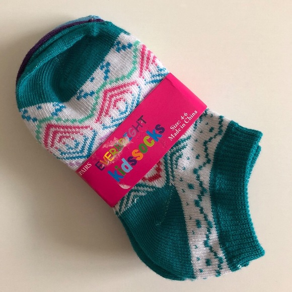 3 for $10 | NWOT size 4-6 kids socks - Picture 3 of 6